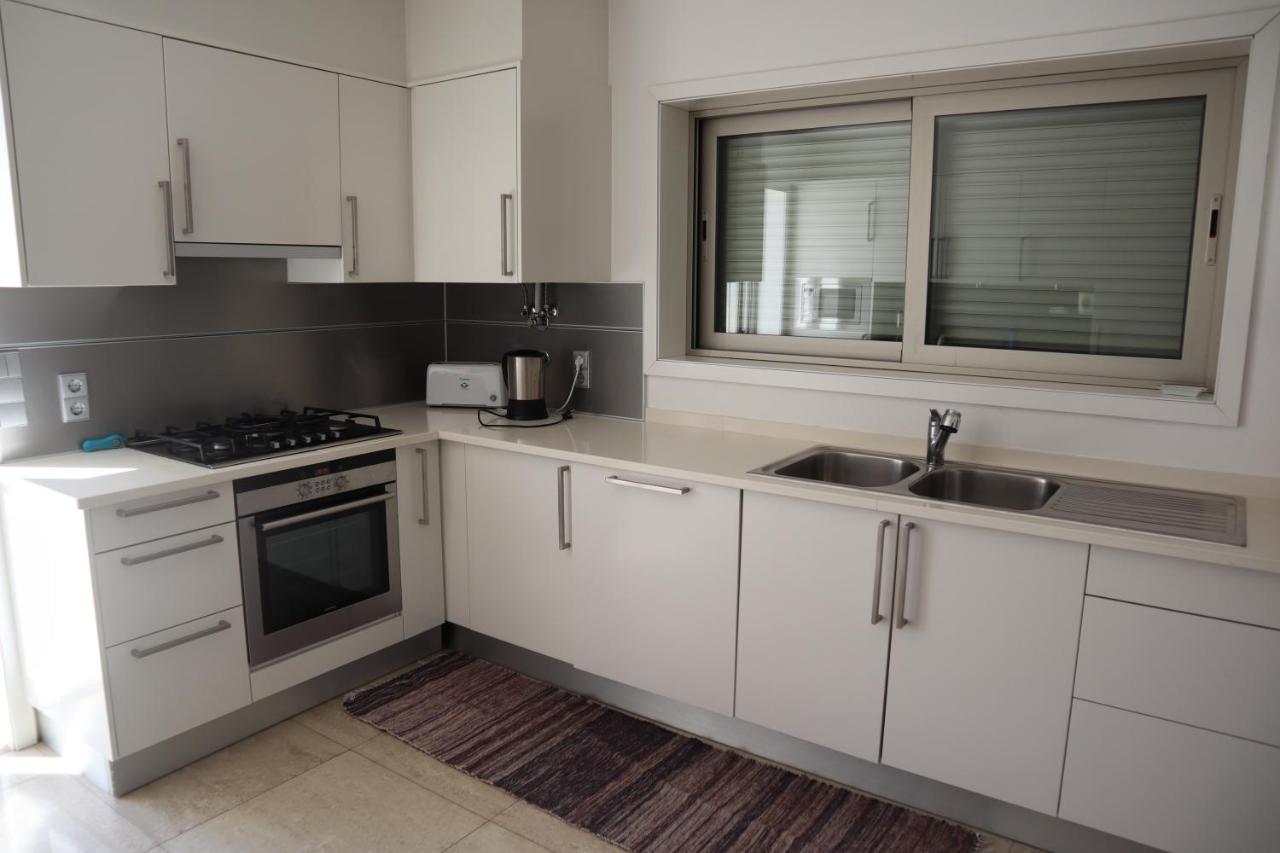 Villa Dos Salgados, 5Bdr, Beach Front, Near Salgados Golf Club Гия Экстерьер фото