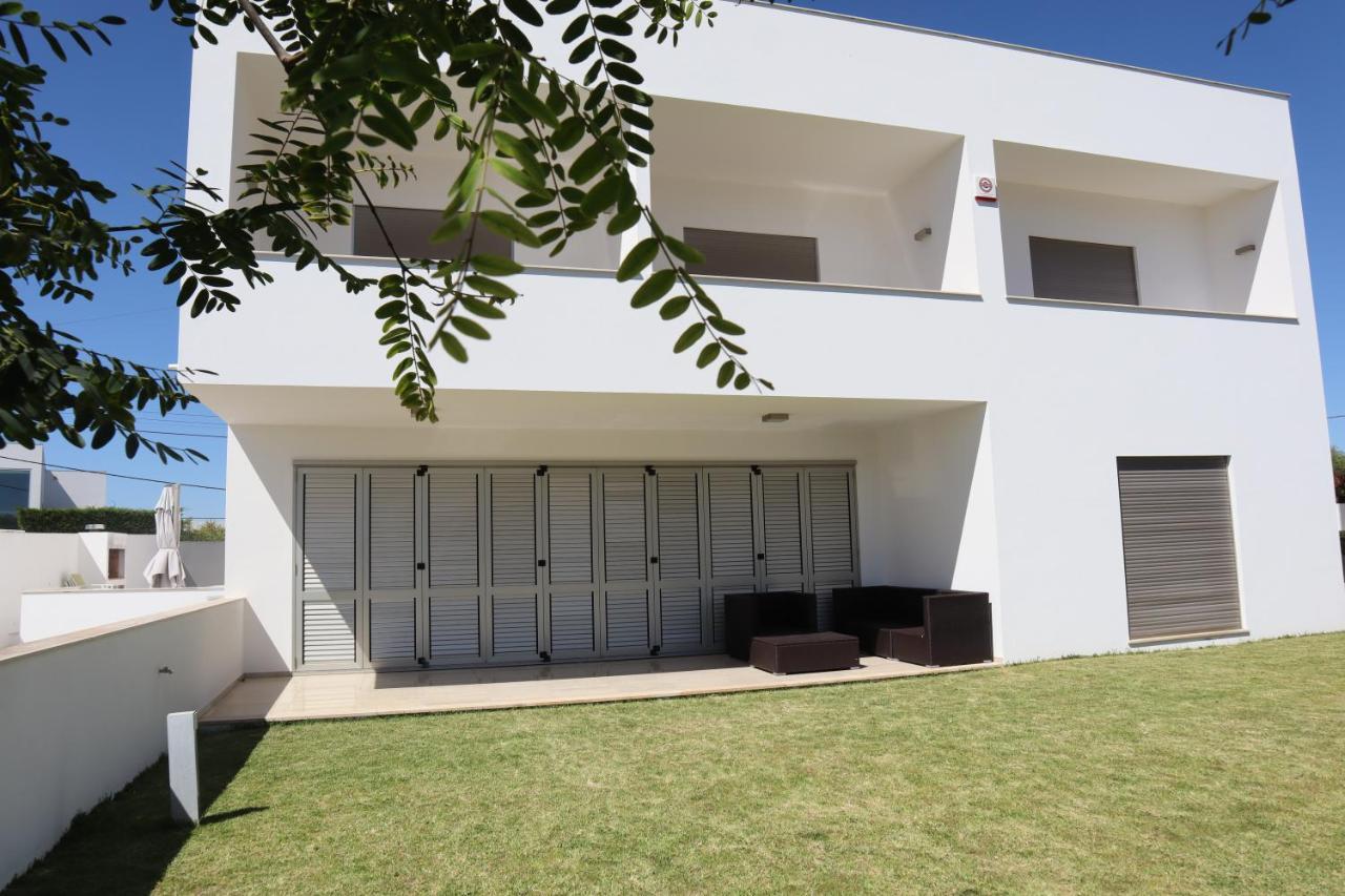 Villa Dos Salgados, 5Bdr, Beach Front, Near Salgados Golf Club Гия Экстерьер фото